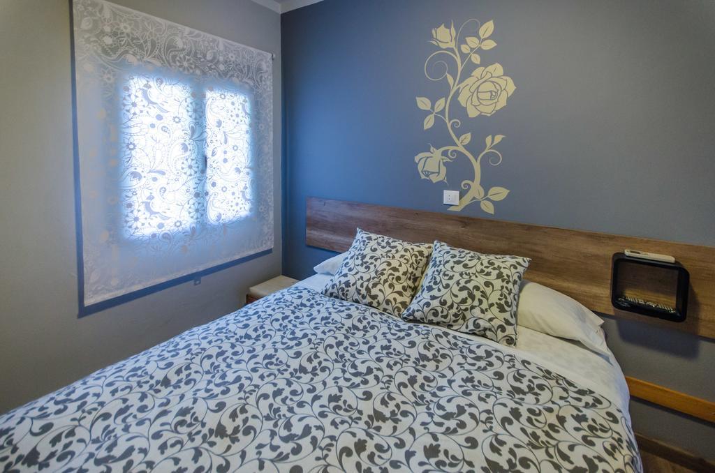 Hostal La Pastora 칸델레다 외부 사진
